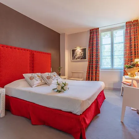 Du Passeur - Hôtel&restaurant - Climatisation Et Piscine Chauffée