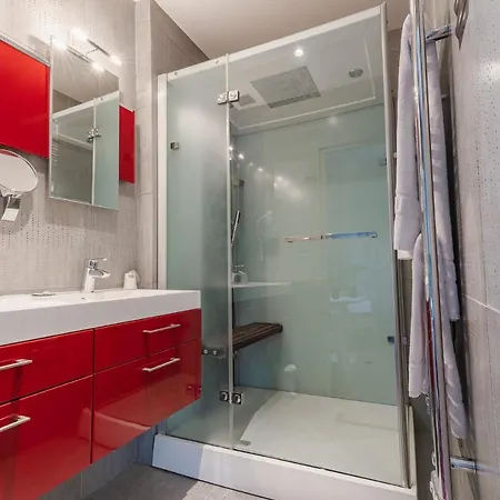 Hotel Du Passeur - & Restaurant - Climatisation Et Piscine Chauffee 3*