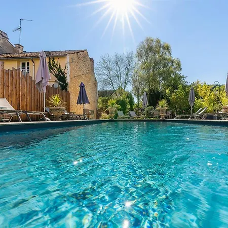 Du Passeur - & Restaurant - Climatisation Et Piscine Chauffee Les Eyzies