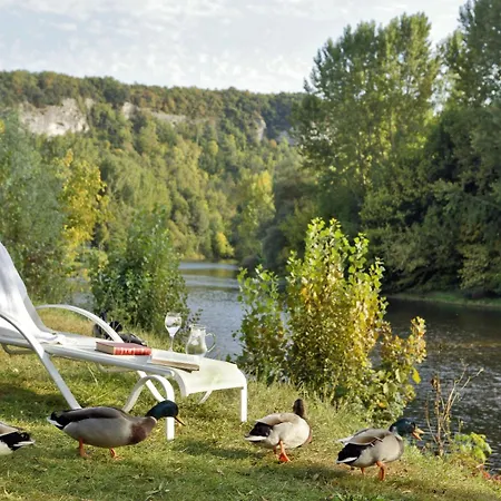 Hotel Du Passeur - Hôtel&restaurant - Climatisation Et Piscine Chauffée